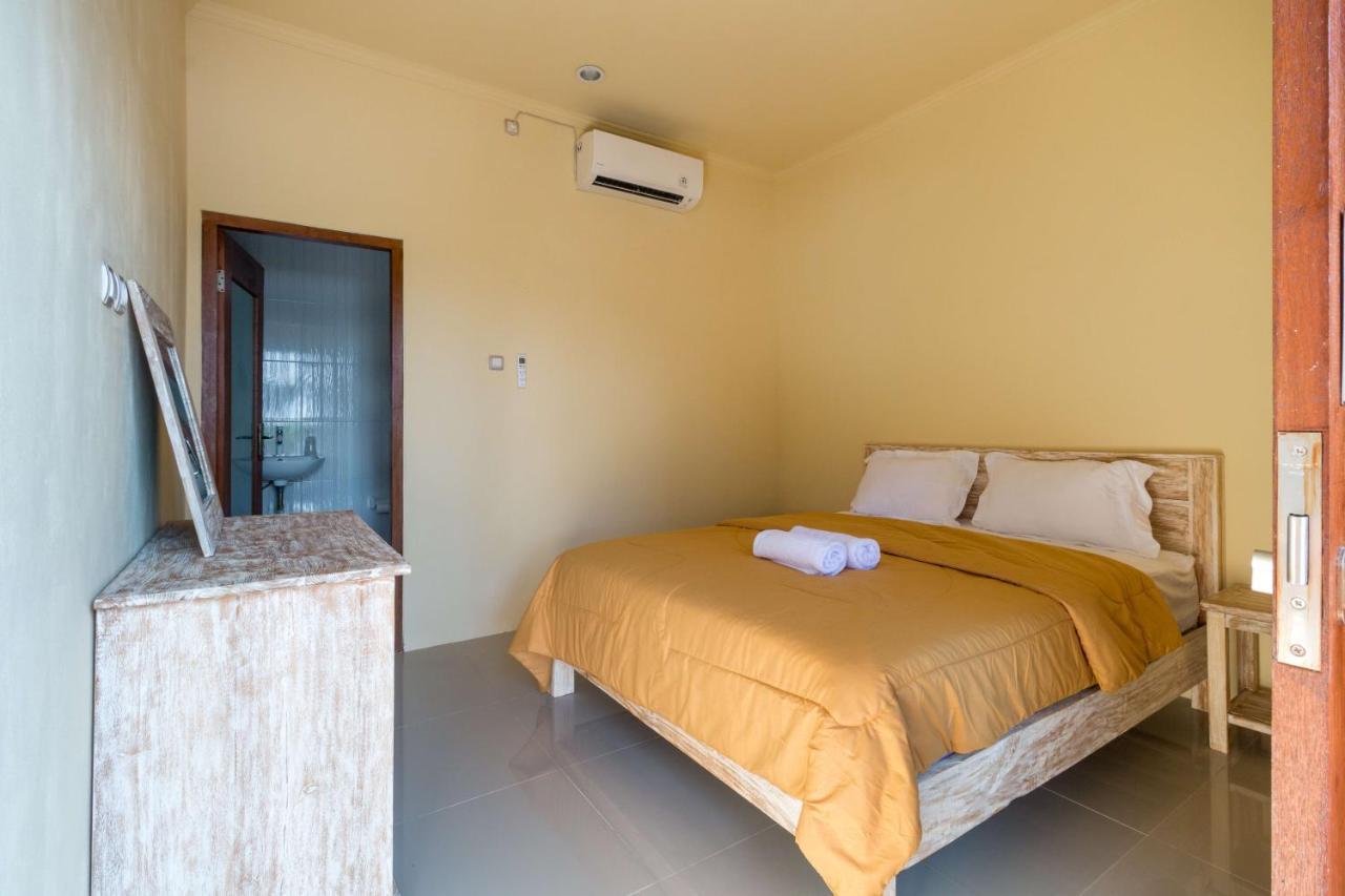 Dicky Guest House 2 Batu Bolong Canggu Esterno foto