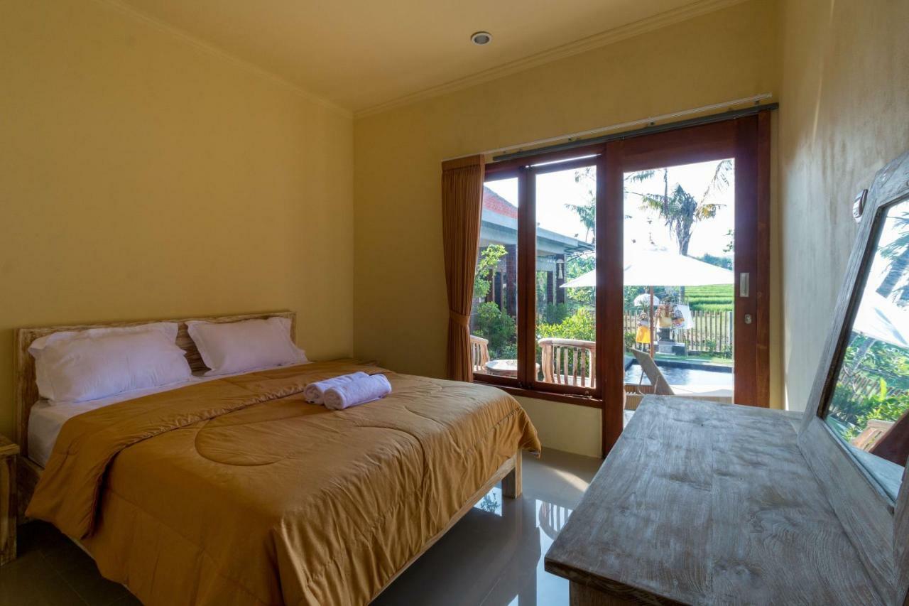 Dicky Guest House 2 Batu Bolong Canggu Esterno foto